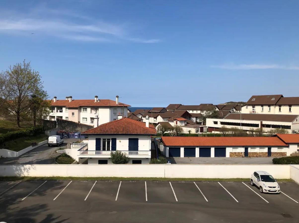 Appartement Lumineux, Avec Balcon, A 200M De La Plage Hendaye Luaran gambar